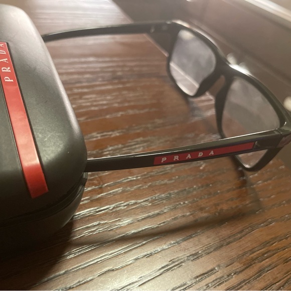 PRADA LINEA ROSSA (READING GLASSES)
PS 02QV - Picture 5 of 12